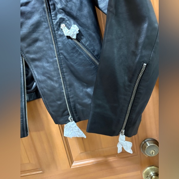 NWT! Quince | 100% Washed Leather Biker Jacket | Black | Small - Picture 7 of 10